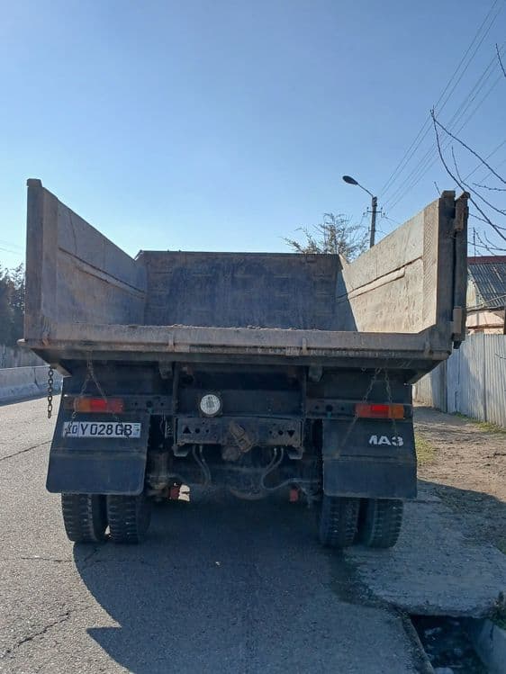 Продам самосвал КАМАз — 2