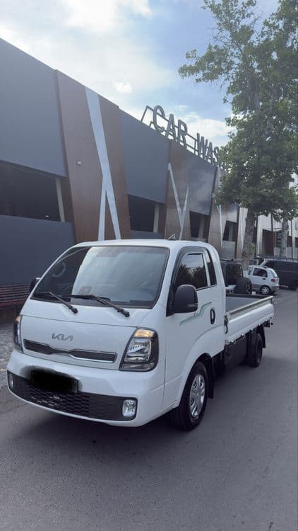 Kia Bongo III EV 2022 — 2