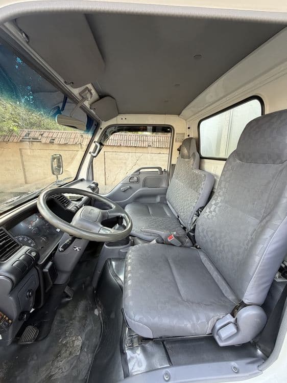 ISUZU NKR55E2 Рефрежератор — 4