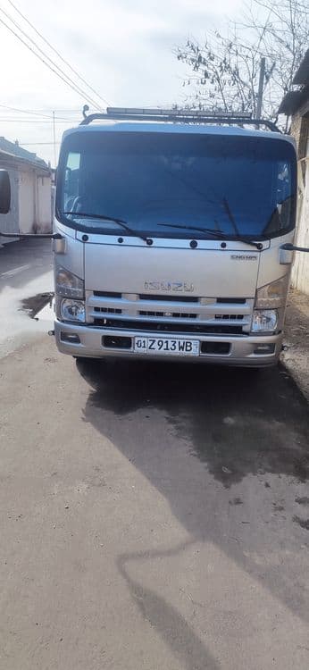 Isuzu evakuator sotiladi — 1