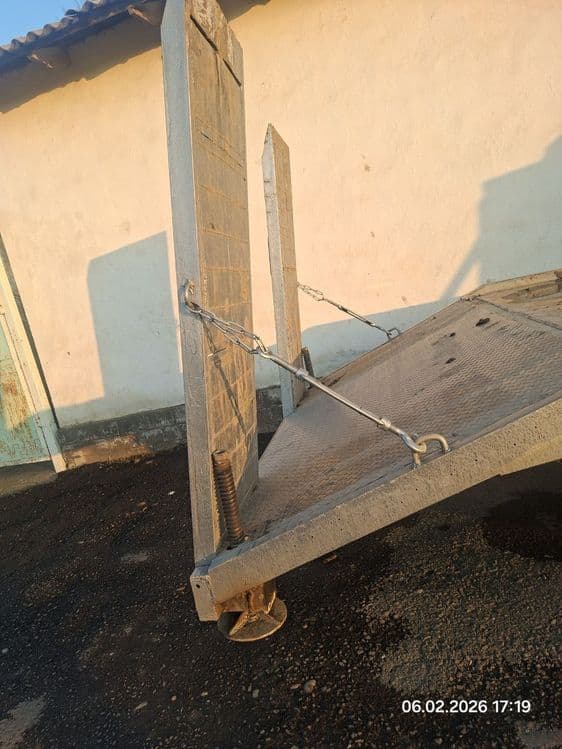 Evakuator sotiladi balonlari 70 80 foyiz ishlab yuripti — 1