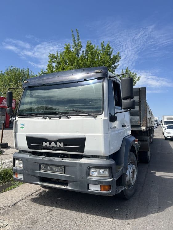 Продается седельный тягач MAN CLA 18.280