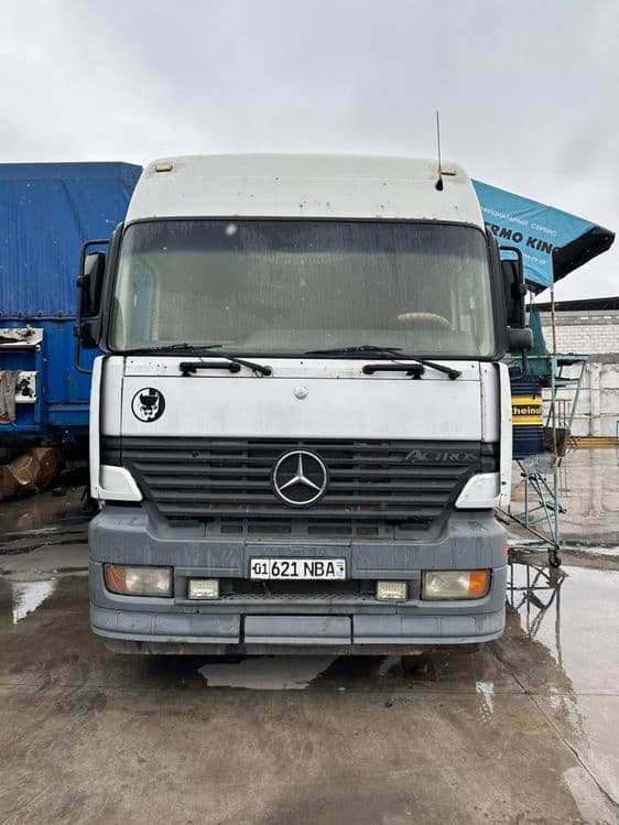 Тягач сотилади Mercedes-Benz Actros — 1