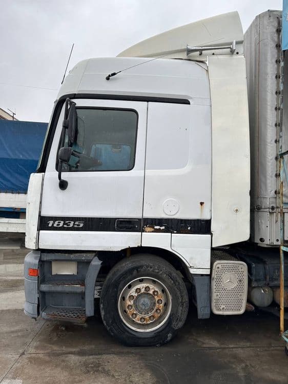 Тягач сотилади Mercedes-Benz Actros — 4