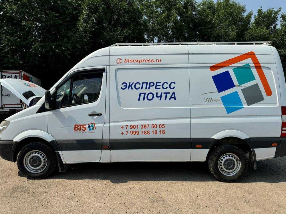 Mercedes Sprinter — 1