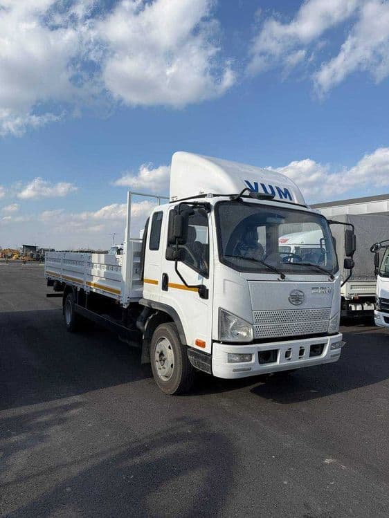 Бортовой автофургон FAW TIGER VH 4Х2 — 1