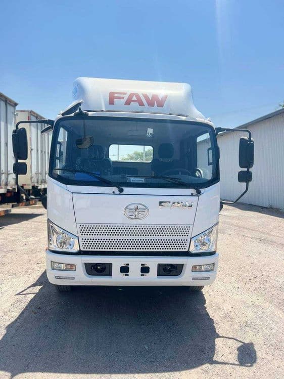 Бортовой автофургон FAW TIGER VH 4Х2 — 4