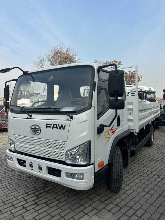 Бортовой автофургон FAW TIGER VH 4Х2 — 6