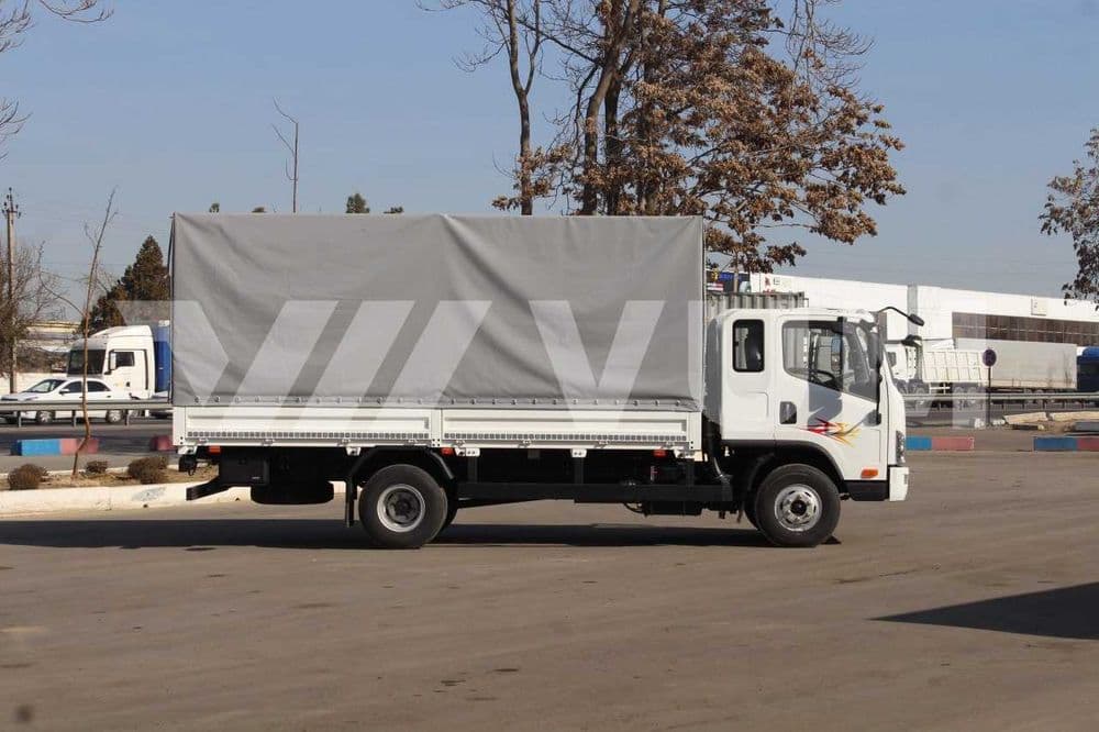 Сотувда мавжуд! Автофургон бортовой с тентом FAW Tiger VH VUM1110, 4x2 — 4
