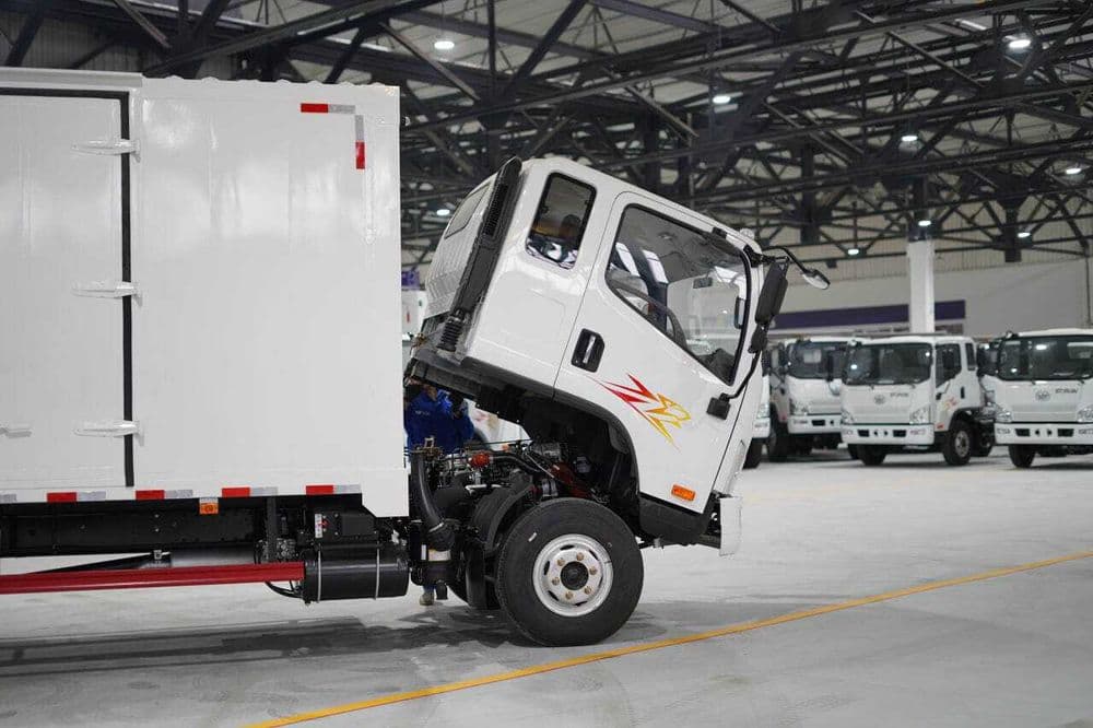 Сотувда мавжуд! Фургон цельнометаллический FAW Tiger VH VUM1110 4x2 — 3