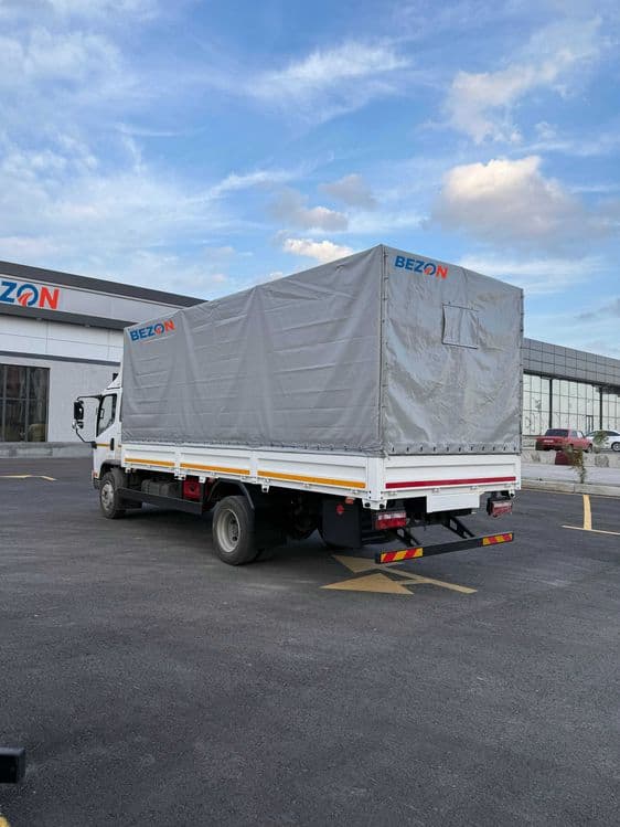Bortli tent Avtofurgon FAW Tiger V 28,2 m³ — 3