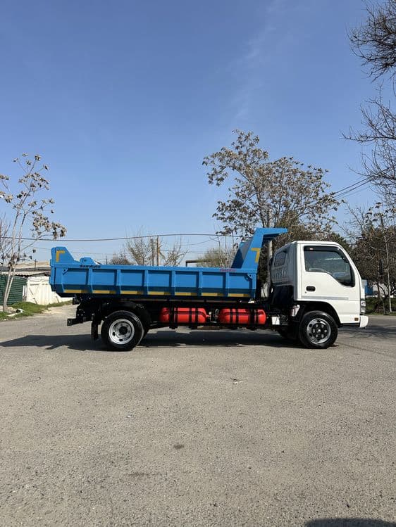 Isuzu samosval 2022 — 6