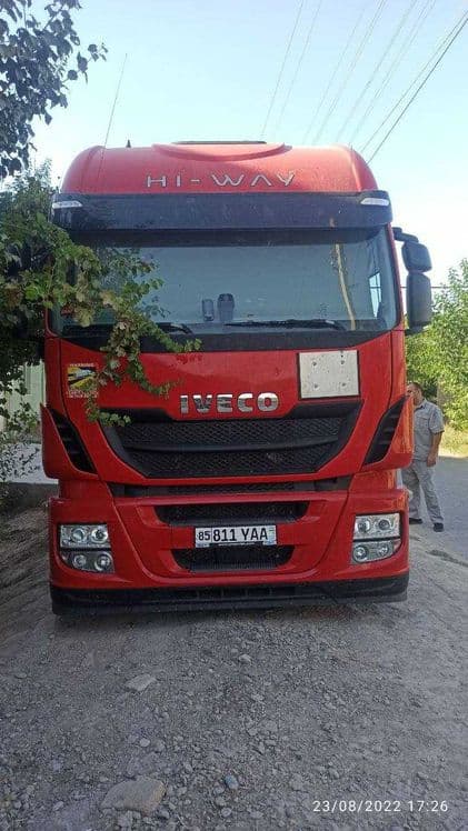 продаться Фура IVECO — 1