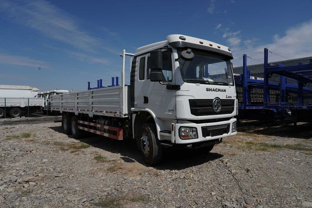 SHACMAN L3000 Бортовой  Evro5 7,5 ва 9 метр