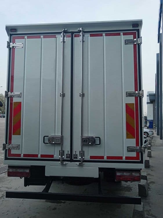 Автофургон цельнометаллический Faw Tiger V (27,5 кум м3), VUM1110 — 4