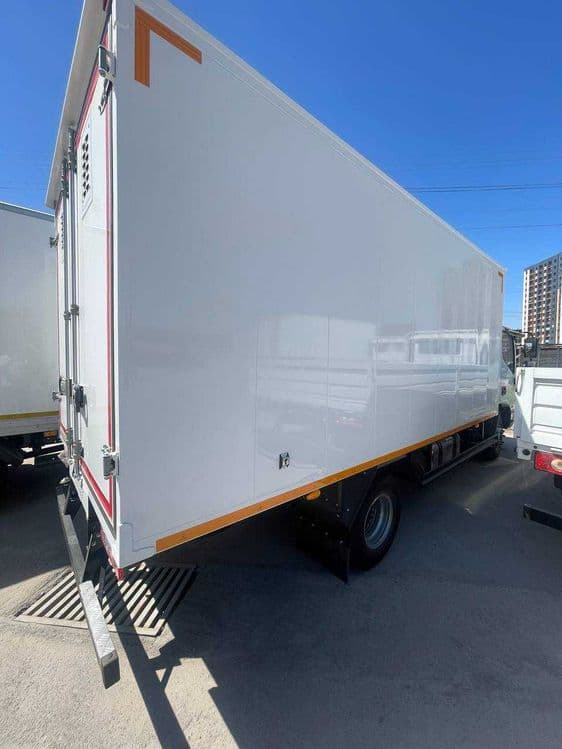 FOTON aumark Furgon — 3