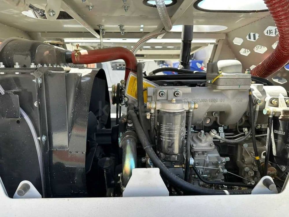 Автобетоносмеситель с самозагрузкой Carmix HK-5500  кармих 5,5 — 8