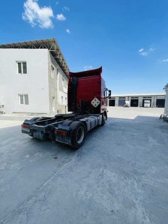 Volvo fh euro 5 2008. Krone mega 2006. — 2