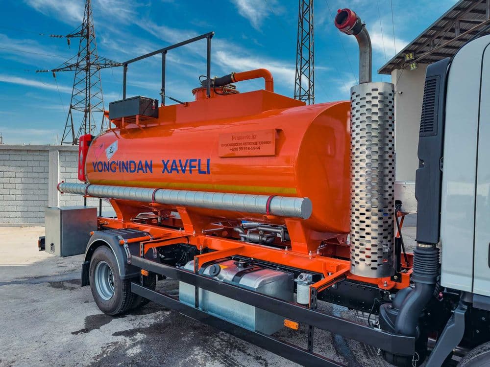 Автотопливозаправщик / Бензовоз / АТЗ 5м³ на базе FOTON  AUMARK S — 7