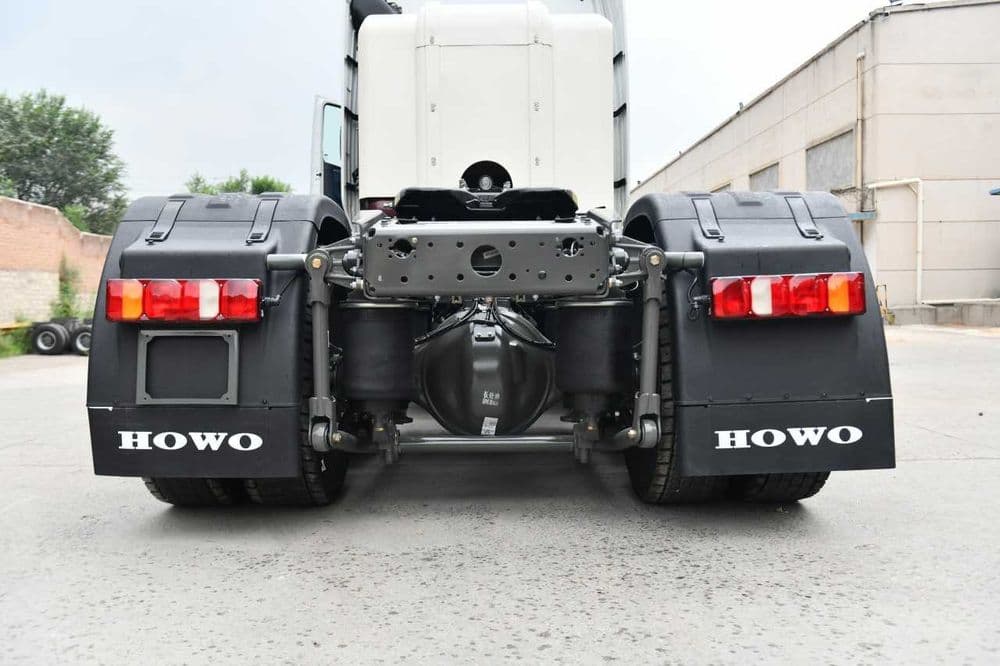 Седельный тягач SINOTRUK HOWO T7H — 5