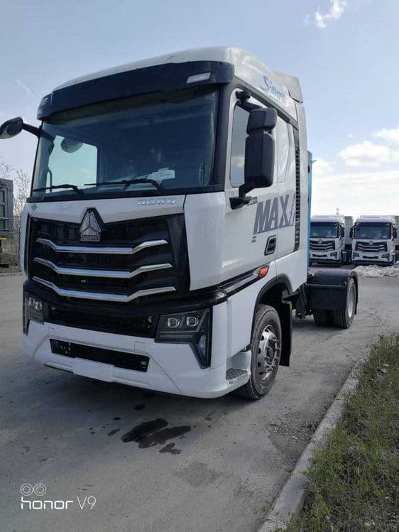 тягач самый новый и приемлемый по цене спешите — 1
