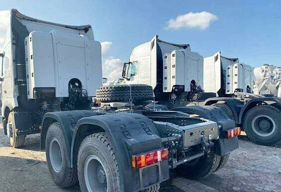 HOWO A7-G  CNG Тягач 6×4 — 5