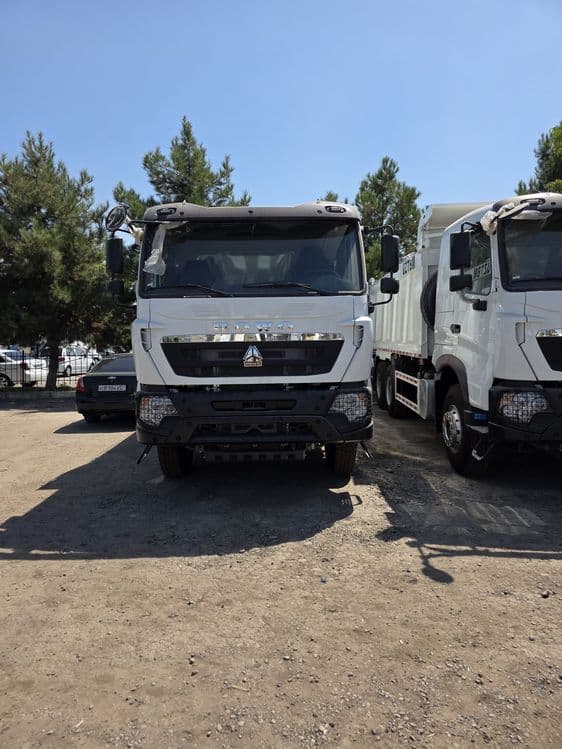 Автосамосвал Howo-T7S 6x4 - 25 т / 20 куб.м Sunhunk — 1