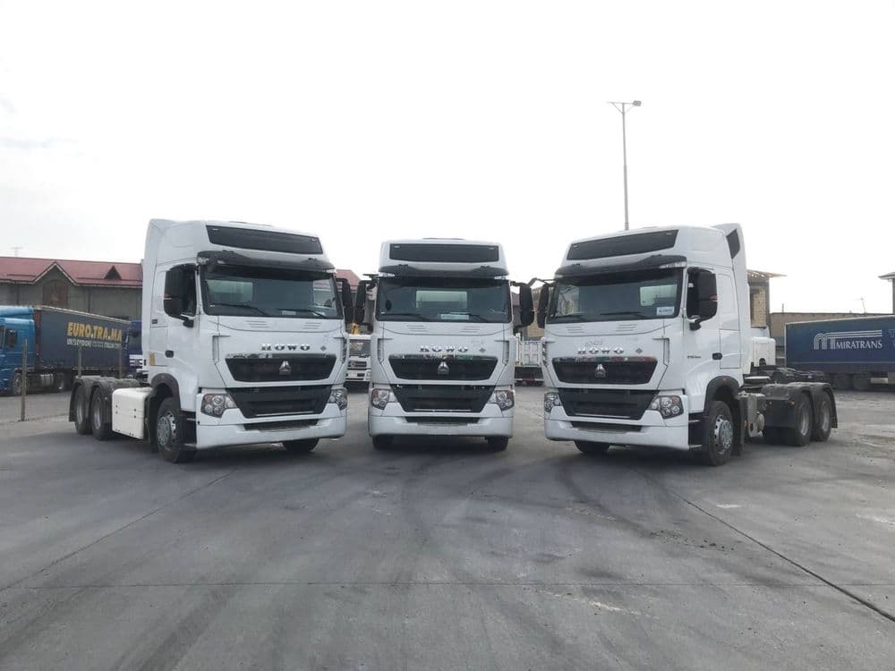 HOWO T7 CNG газовый тягач (газли, хово, hovo, hova) — 1