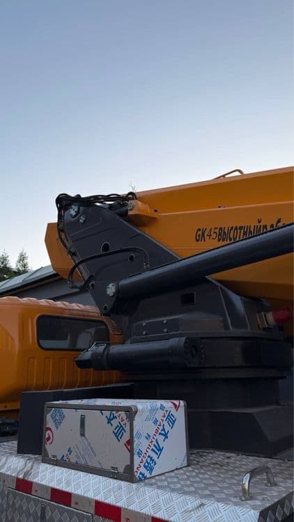 Howo,Isuzu avtovishka 31.40.45 metr — 7