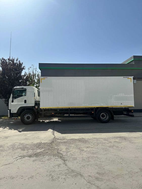 СРОЧНИЕ ЯНГИ  ISUZU FVR 34Q 43м3 — 10 tonna 10 тонн фургон — 2