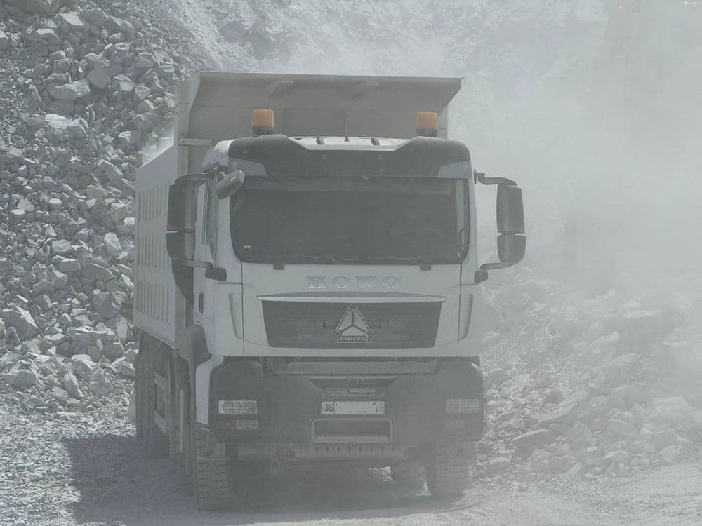 Самосвал Howo-TX 8x4 - 40 т / 28 куб.м (карьер учун) — 6