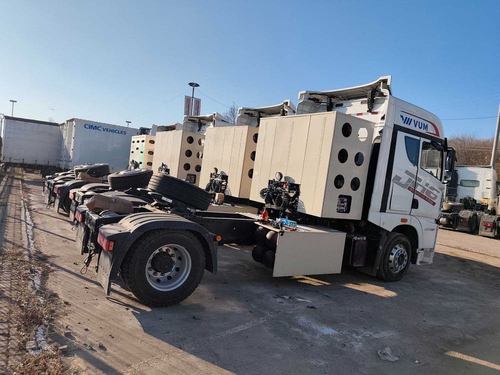 В наличии! Седельный тягач FAW JH6 4x2 CNG (на метане) — 2