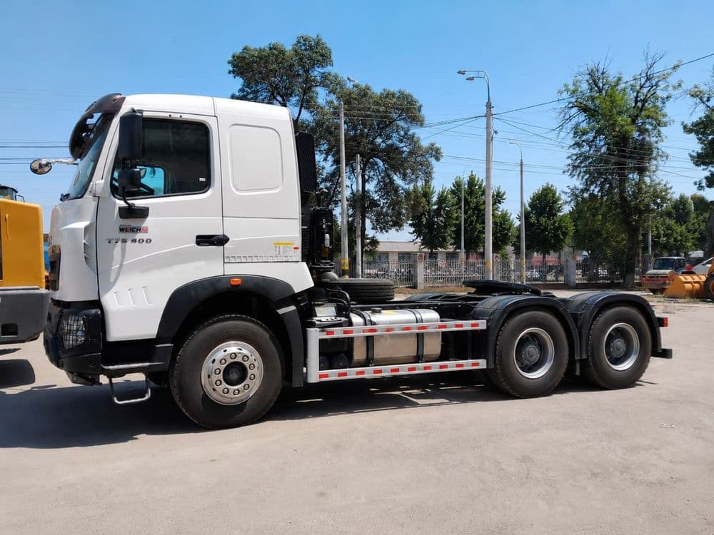 Сидельный Тягач Howo T7 — 3