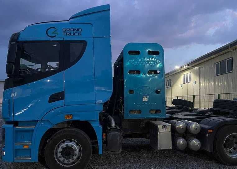 Tyagach Тягач Бошлангич 36% тулаб CAMC H9 CNG 6×4 — 4