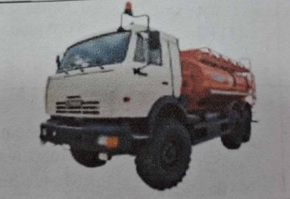 Авто топливозаправщика 9м3 на базе шасси КАМАЗ — 1