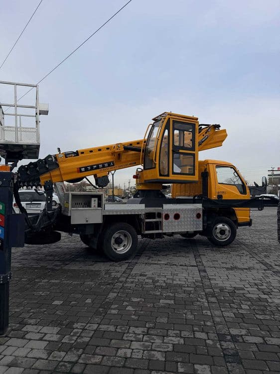 Автовышка 33м Foton kran yuk — 5