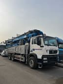 Автобетононасос марки JIUHE JH52 на шасси HOWO TX (52 метр)