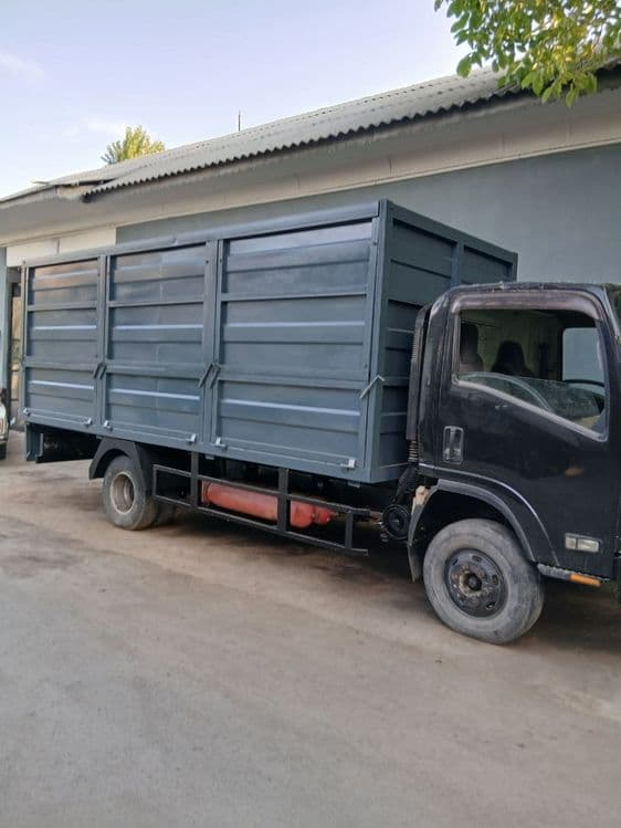 Isuzuni bortli Samasvali.Holati a'lo.