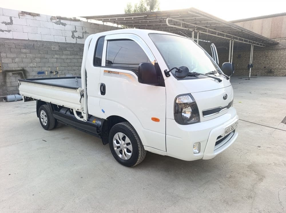 Kia bongo zavot piropan 2014 — 1