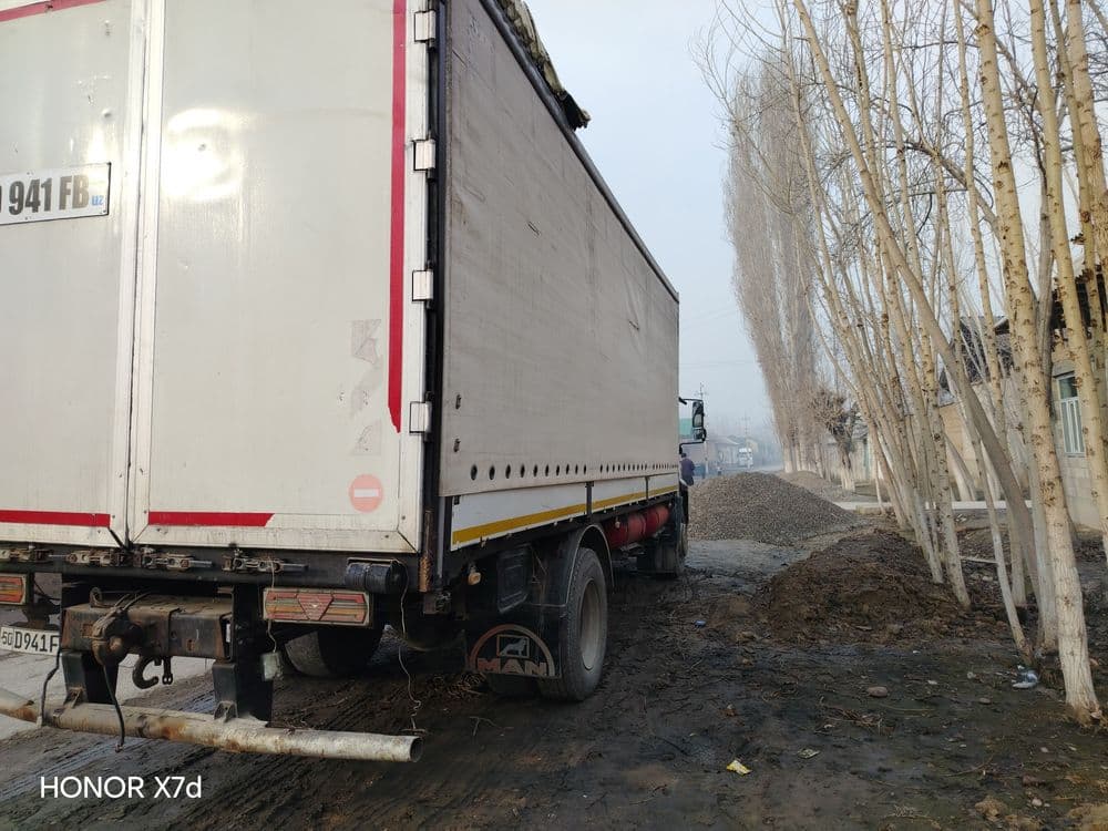 Man kuzuf sotildi tent shitorka 2015 yili 42kub yonlari ochiladi t