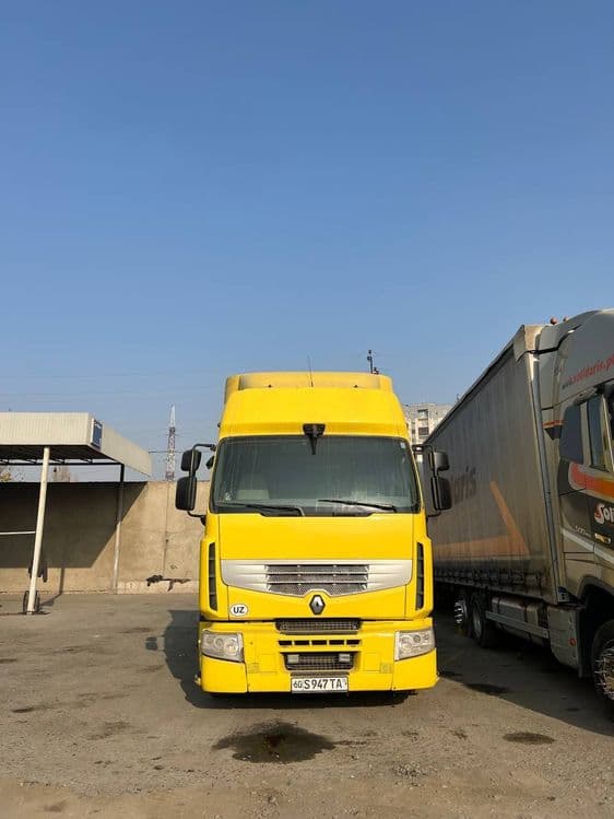 Фура Renault притсеп 2007