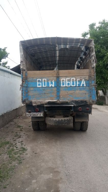 Газ 53 Бортовой
Газ балон 5 талик
Балонлари холати яхши 
Рамалари буту — 2