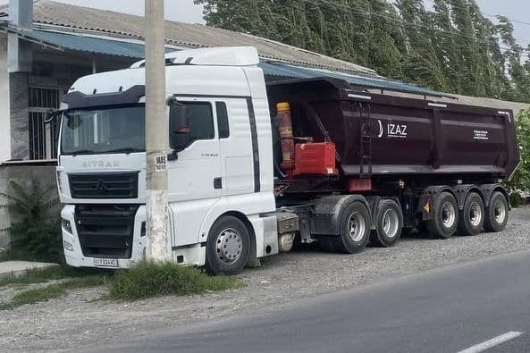 SITRAK Sinotruk Тягач сотилади — 2