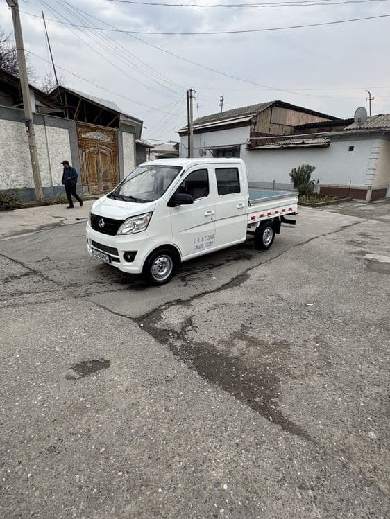 Changan dubl kabina 69 talik — 2