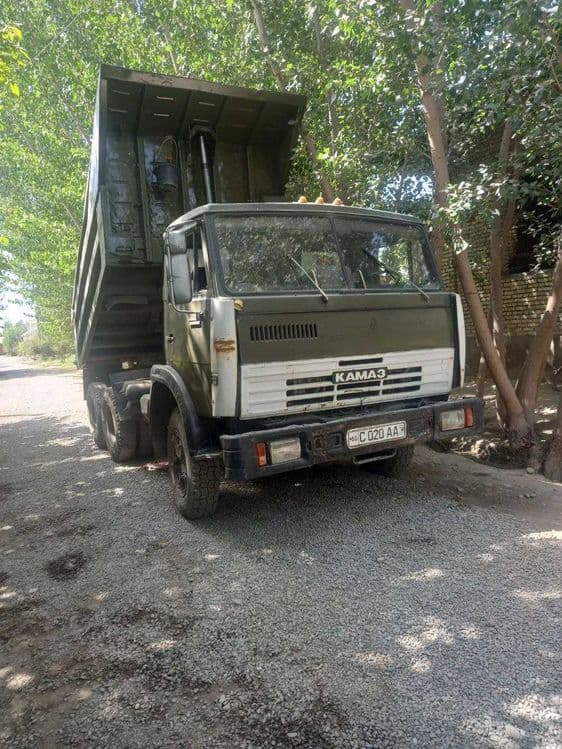 Kamaz samasval 1990 yil — 1