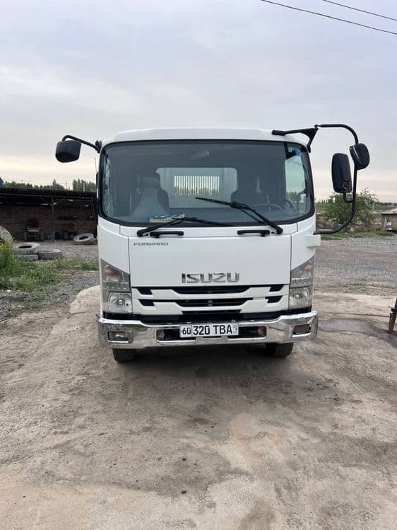 ISUZU Самосвал — 6