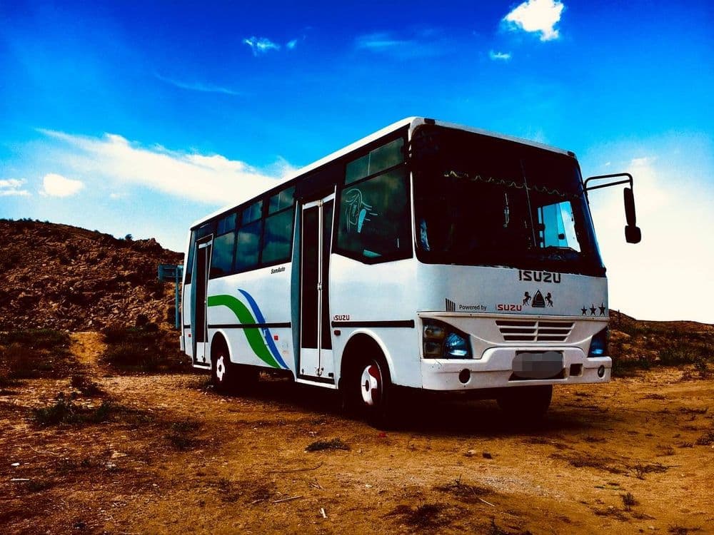 Isuzu avtobus sotiladi — 1