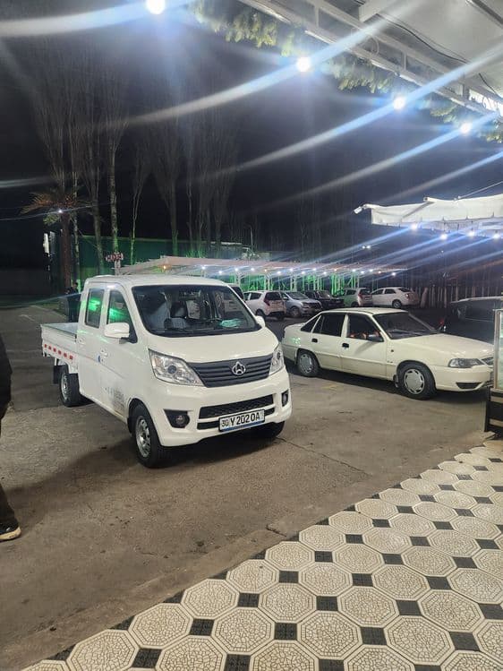 Changan dubl kabina