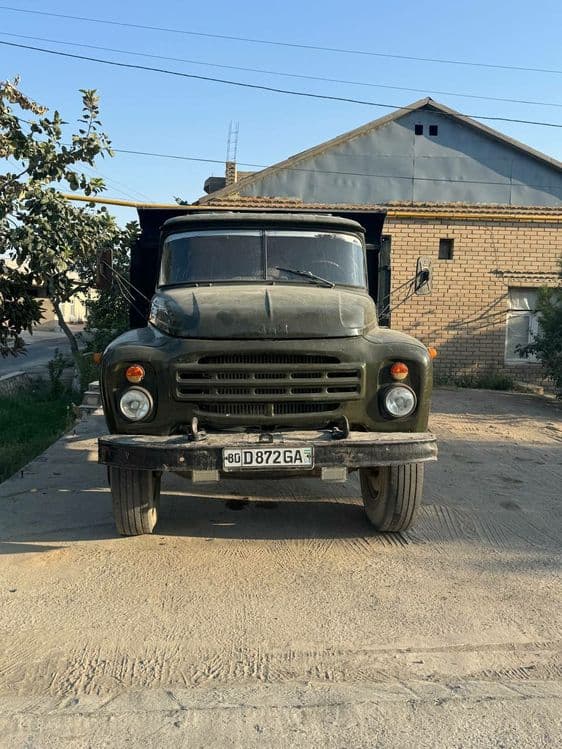 Zil model 554 samosval — 1
