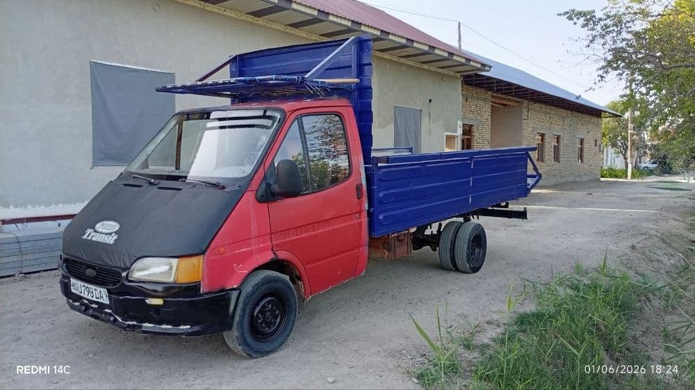 Ford transit sotiladi — 2